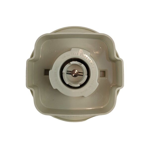 Oster Regency Kitchen Center Replacement Part Salad Maker Driver Adaptor - Picture 4 of 5